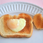 Sunny-Side Up Eggs in Toast