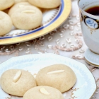 Ghraybeh [Arabic Butter Cookies]