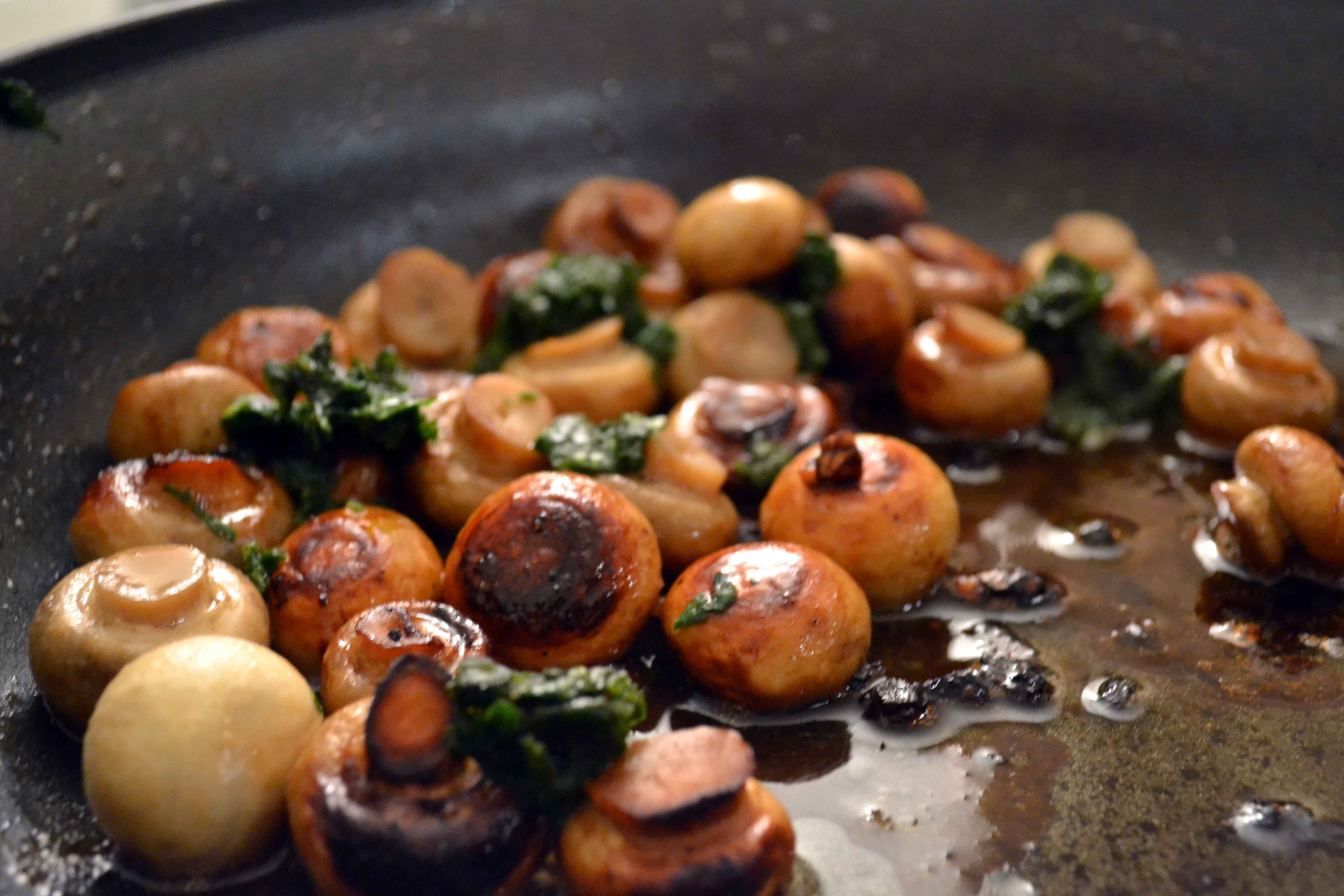 Spanish-Style Mushrooms - Measuring Cups, Optional